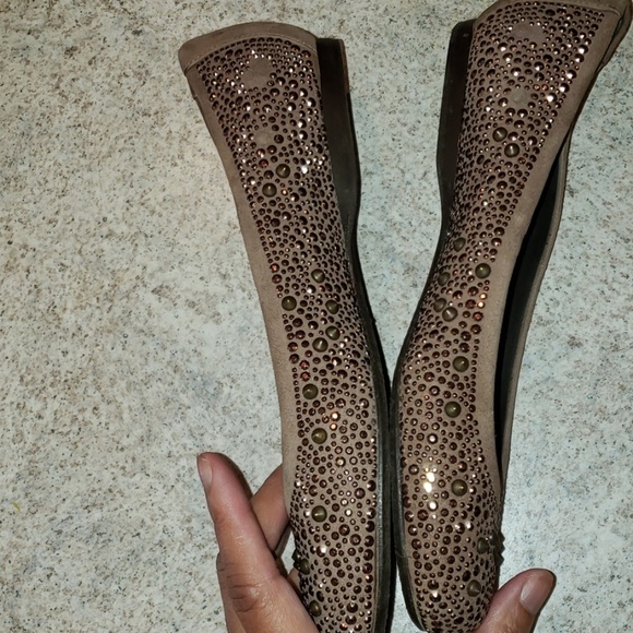 Stuart weitzman studded tan flats - Picture 7 of 8